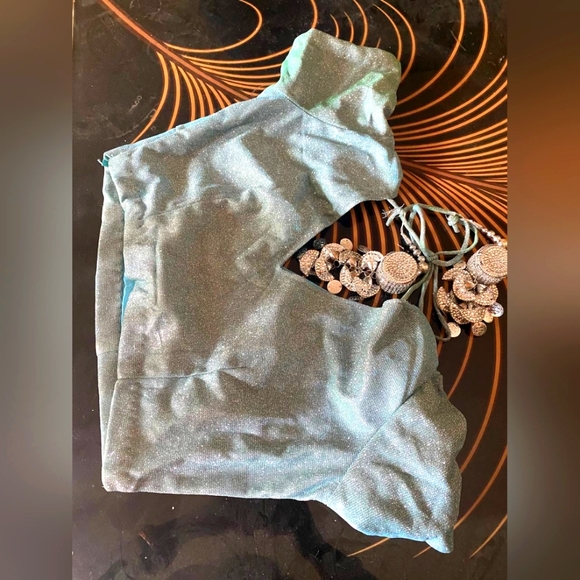 Bollywood inspired janhvi kapoor beautiful sequin saree - Picture 6 of 9